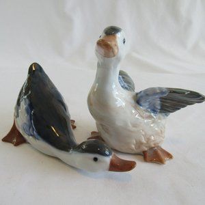 Vintage Japanese made Collectible Ceramic Duck Figurines - Set of 2